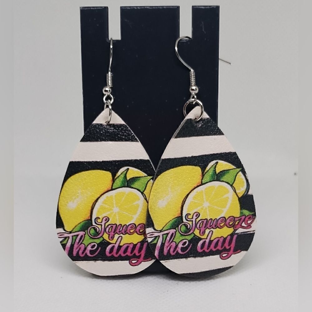 Teardrop earrings lemons faux leather new e8